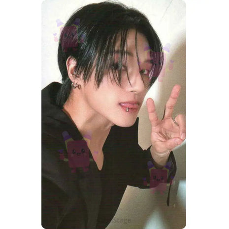 ATEEZ - Wooyoung Golden Hour Part.2 Everline Photocard