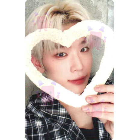 ZB1 - Taerae Never Say Never Photobook Ver. MAKESTAR Photocard