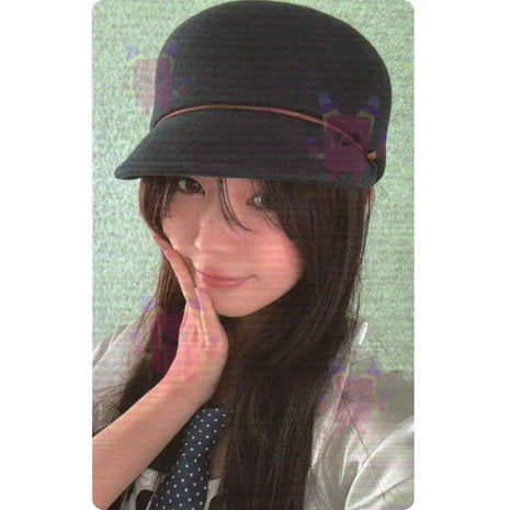 ILLIT - Moka bomb GLLIT Weverse Gift Photocard