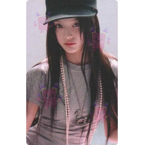 ILLIT - Iroha bomb GLLIT Apple Music Photocard