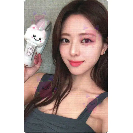 ITZY - YUNA Official Light Ring withmuu Photocard