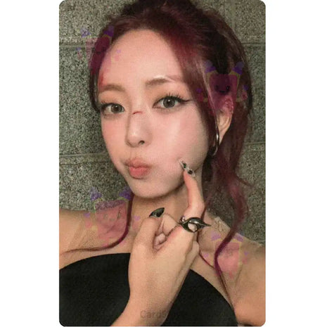 ITZY - YUNA TUNNEL VISION AppleMusic Photocard